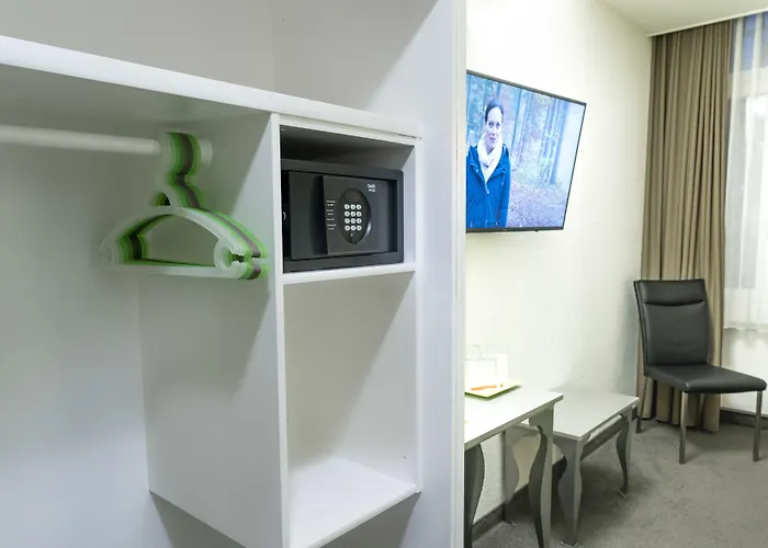 Waldhorn Отель 3*