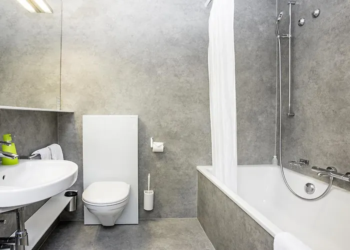 Waldhorn Отель Берн